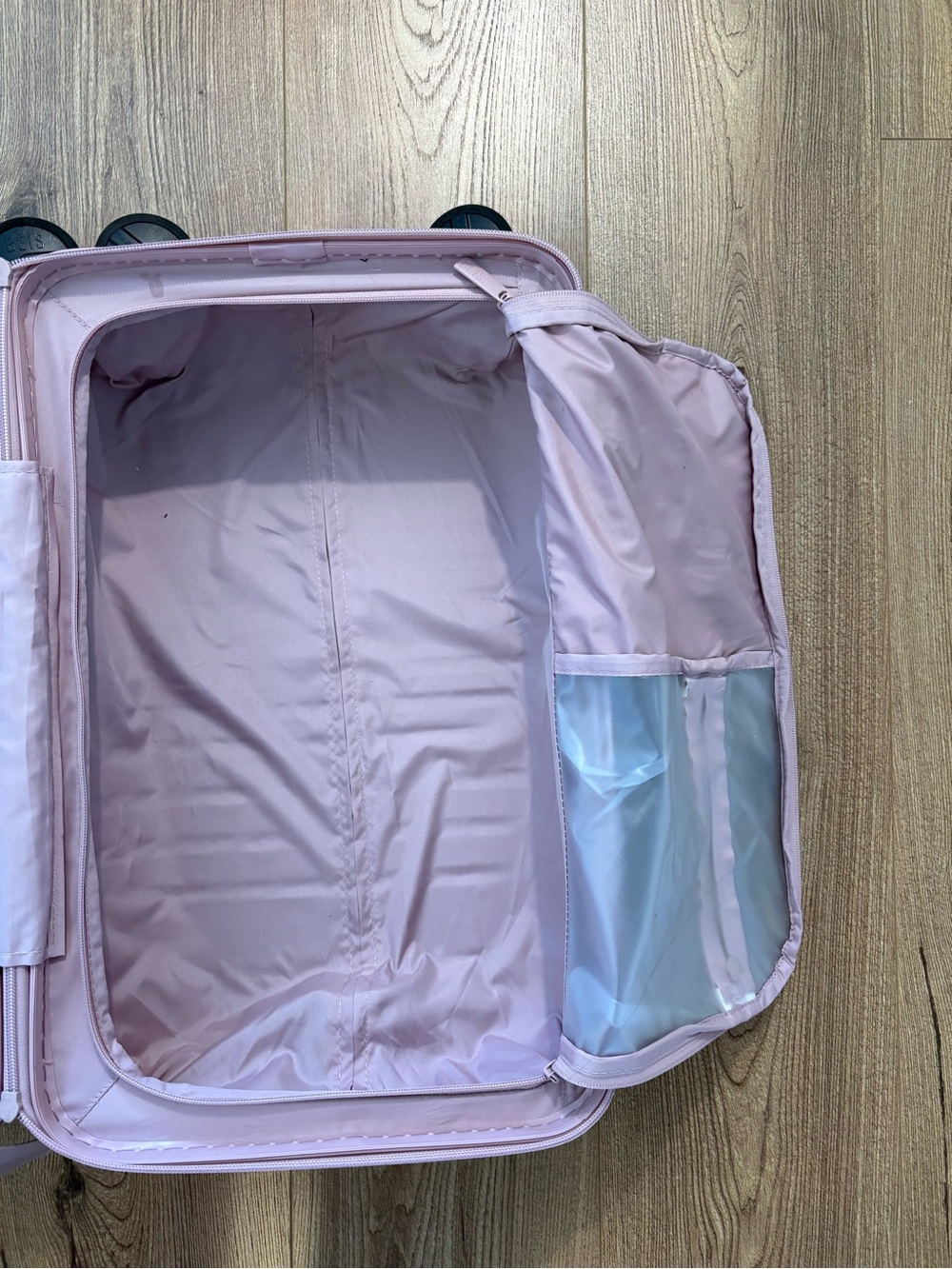 BEIS Small Carry On Roller in Atlas Pink - Picture 5 of 12